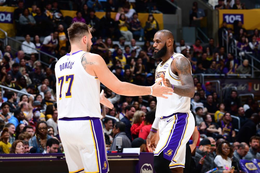 键时刻帮她 键时刻帮她